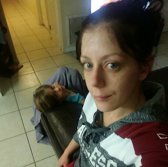 Meet your Posher, Deanna - Picture 4 of 4